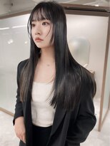 リリー(Lilley)&nbsp;【西村光平】艶カラー/前髪顔周り/韓国ヘア