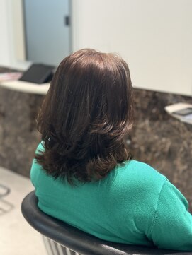 ビジョルノ つくばみどりの店(Begiorno) 20代30代アッシュグレージュミディアムウルフ伸ばしかけ抜け感