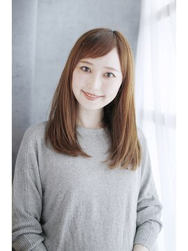 アウラ(Aula by marbles) シンプルストレート/ストレートロング/艶髪[横浜]