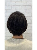 ビスイル 秋葉原店(Vis ill)&nbsp;20代30代40代小顔ハンサムショートアッシュブルーブラック