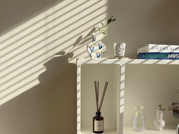 ユイル(Uil)の写真/居心地の良さにこだわった空間◎髪も心も癒されるサロンタイムを＊【女性スタッフのみのプライベート空間】