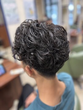 リル 西宮(LiL') [LiL'西宮 ]メンズツーブロックパーマ