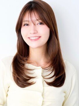 ビーチ(BEACH) レイヤーカット ダークグレー 大人ガーリー 似合わせカット 韓国