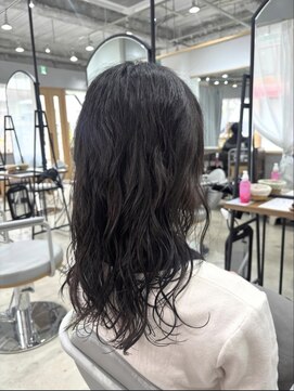 サンクチュアリ ウィズエデン 京橋店(Sanctuary with eden) コテ巻きヘアセット