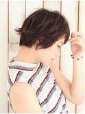 耳かけアレンジも可愛いモカベージュのショートリラクシーボブ☆