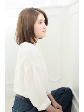 アトリア コースト 横浜(Atria Coast) 大人女性にオススメなミディアムボブ