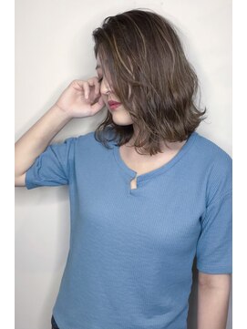 フロート 小阪店(float) グレージュ_厚めバング,ローライト,デザインカラー