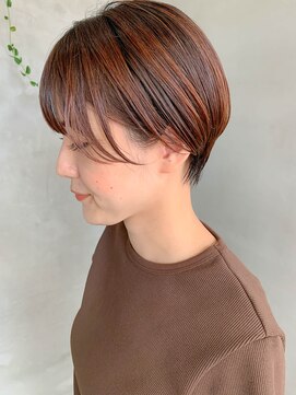 テトヘアー(teto hair) オレンジベージュ、ハンサムショート、丸みショート、、耳掛け