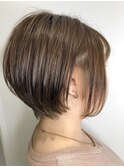 【丸みショートボブ+アッシュベージュ】黒岩