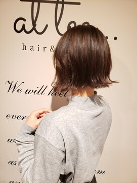 アットティー 金沢文庫(at tee...) ぱつっとボブ×ハイライトカラー☆そとはねアレンジ☆
