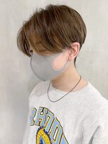 アイティーバイアルバム 八王子店(IT by ALBUM)&nbsp;韓国風センターパート刈り上げフェードカット_ba320822