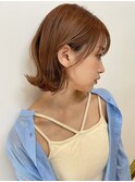 オレンジ シルキーベージュ 外ハネパーマ 切りっぱなしボブ t94