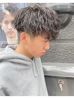フリーク バーバーショップ 都島店(FREAK BARBER SHOP) 黒髪ツーブロックモテマッシュ無造作ツイストスパイラルパーマ