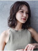 ◯波ウェーブパーマこなれミディアムパーマ薄めバング長めバング