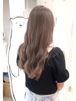 ナンバー ユアイロ 川崎(N° uairo)&nbsp;【池田】20代30代/ロング/くすみベージュ/ミルクティーベージュ