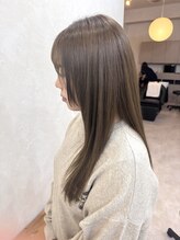 イルプロム 御厨店(illuprom.) アッシュベージュ