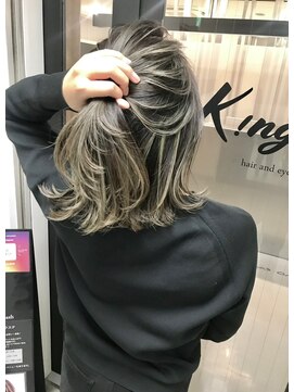 キング(K!ng) 縮毛矯正髪質改善ハイライトレイヤーカット枚方美容室エクステ