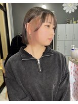 シェミール(CHEMIR)&nbsp;インナーカラー×ミルクティーベージュ【ケアブリーチ/四日市】