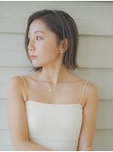 外ハネ　ボブ