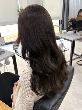 フランチェスカドットボブ(francesca.bob) 《別所好葉》赤み抑えたカラーが可愛い♪