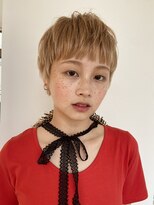 ビファインクーアヴェダ(Be fine coo AVEDA)&nbsp;ブリーチハイトーンベージュカラー マッシュショートヘア