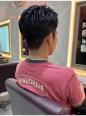 刈り上げ短髪