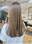 艶ロング・艶カラー・ミルクティーベージュ