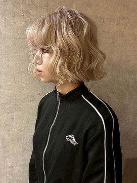 イル(iLe.) ブリーチ/ミディアムヘア/デザインカラー/フェイスフレーミング