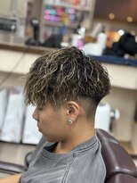 フィールリノ(FEEL lino)&nbsp;ハイライト、メッシュ、スパイラルパーマ