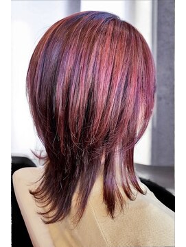 ウルフカット/白髪ぼかしハイライト/レイヤーカット/白髪ぼかし