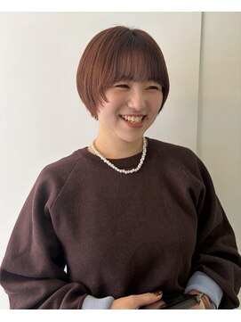 シータ(sheta) 顔まわりレイヤーショート【表参道/青山】