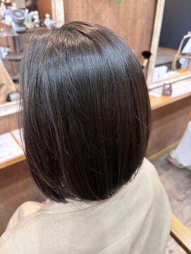 ヘアーサロン アトリエ(Hair salon ATORIE) ミディアム切りっぱなしボブ