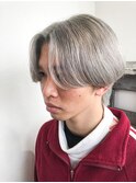 <真屋担当>シルバーアッシュ×センターパート♪