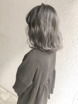 ヘアーアンドアトリエ マール(Hair&Atelier Marl) 【Marl】グレージュカラーの波巻きボブ☆