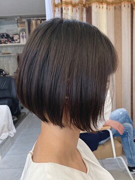 リゼロ(ReZERO) ボブスタイル