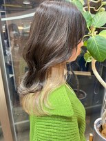 イーストハムヘッドショップ(EAST HAM head shop) レイヤーカット/インナーカラー/ホワイトベージュ