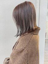 アクトゥス(AEQUITAS) ラベンダーグレージュx切りっぱなしボブ