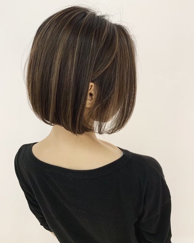 カルラ(Karra) アッシュブラウンボブ