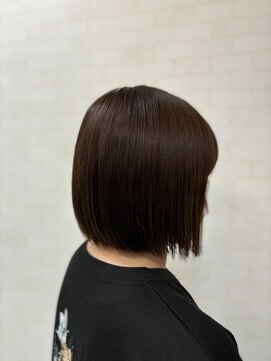 ルミエールイリゼ 城陽店(Lumiere Irisee) 切りっぱなしボブ、ナチュラルブラウン