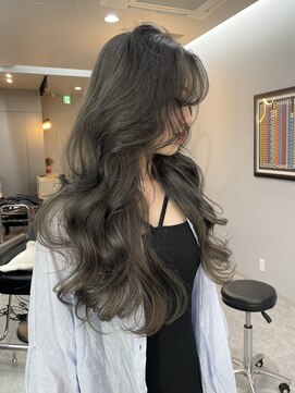 ブロンド(Blonde) 中明度/グレージュ