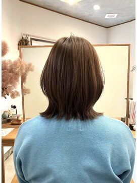 ツキ(TSUKI) ベージュ×ミディアムレイヤー