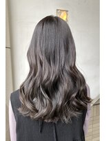 ヘアアンドメイク スタジオ ミムロ(HAIR&MAKE STUDIO MIMURO) ラベンダーグレージュ・まとまり重視ロングヘア