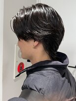 トリッカ シブヤ(TRICCA SHIBUYA)&nbsp;メンズパーマカットニュアンスフェザー毛流れセンターパート渋谷
