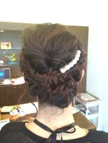 ベルーガ 結婚式などに♪編み込みヘアアレンジ