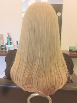 ニコル(Hair salon Nicole) ゴールドカラー♪
