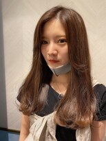 ロンド ストラーダ 心斎橋(Lond strada)&nbsp;ショート×ハイライト白髪ぼかし×マチルダボブ[心斎橋]