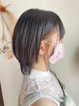 ヘアドゥーレディバグ 大和八木店(HAIR DO LADY BUG) 【夏スタイル】涼しげヘア　ショートレイヤー / インナーカラー