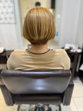 スティラ スムース 高田馬場(Stilla smooth) ハイトーンなら、酸性ストレートがオススメ