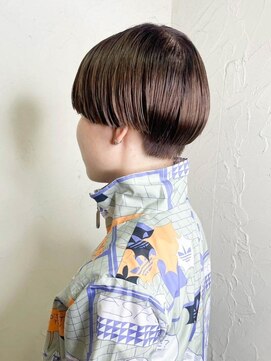 レイール 下北沢(Reir) 【Reir下北沢】*マッシュショート+刈り上げ+テラコッタ*