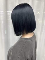 ルノン シェリー(LUNON cheliy)&nbsp;ネイビーブルー/ブルーブラック/切りっぱなしボブ